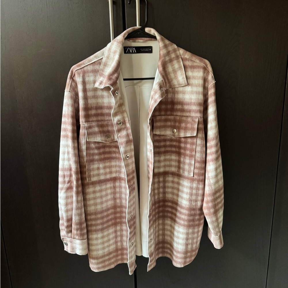 Zara Tan and White Plaid Shacket • S